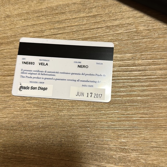 Prada cosmetic pouch new - Picture 9 of 17